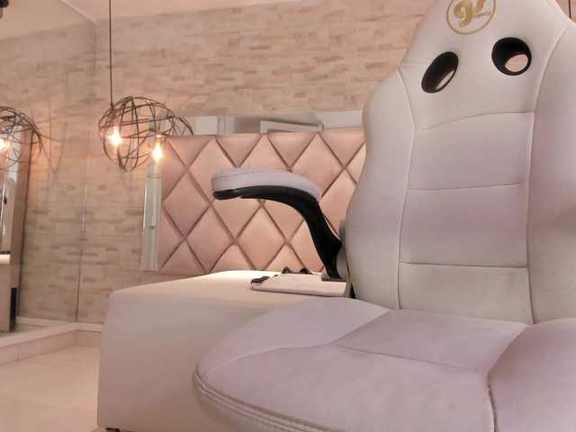 CeleneMidnight Live Cam on BongaCams