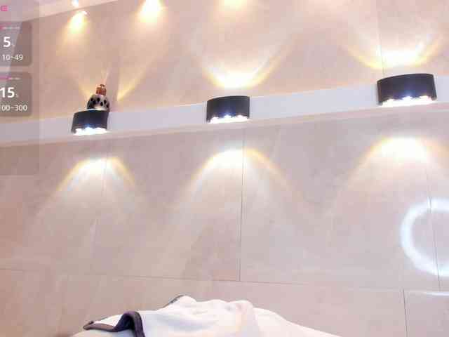 CeleneMidnight webcam