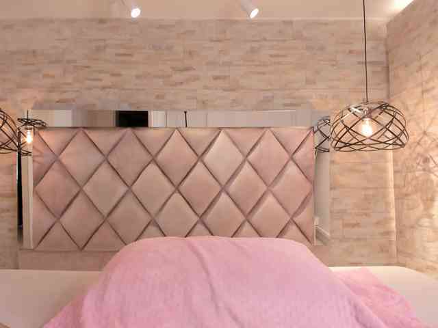 CeleneMidnight webcam