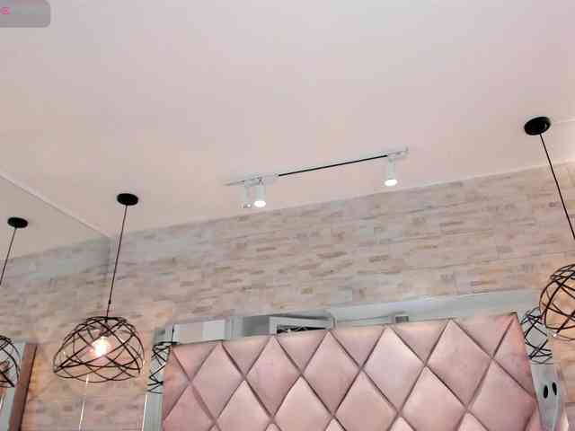 CeleneMidnight webcam