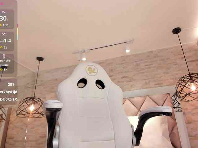 CeleneMidnight webcam