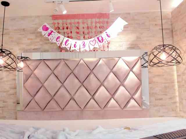 CeleneMidnight webcam