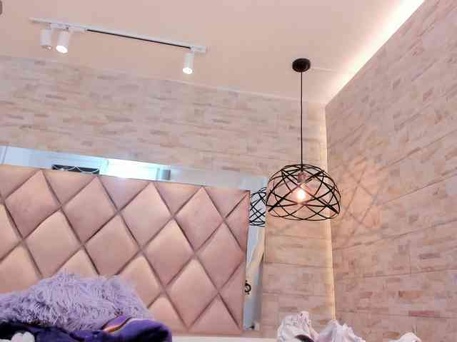 CeleneMidnight webcam