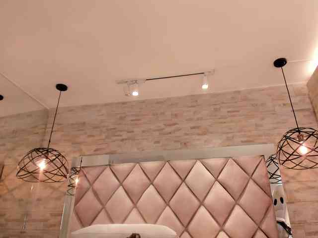 CeleneMidnight webcam