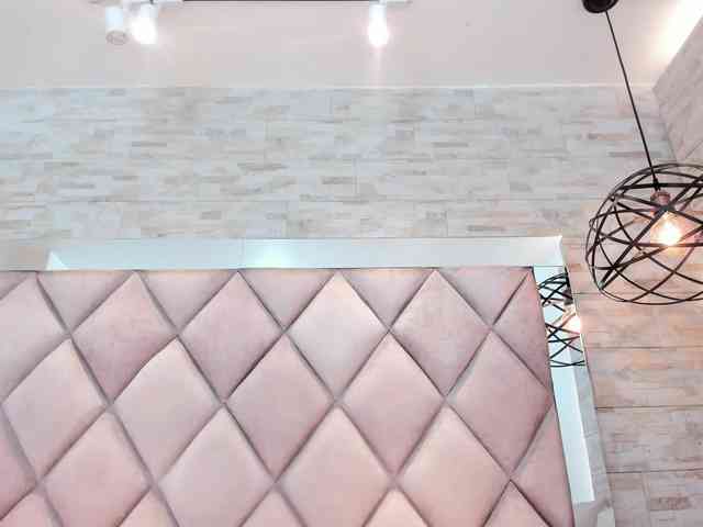 CeleneMidnight webcam