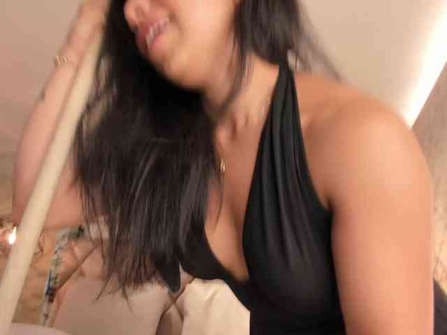 CeleneMidnight webcam