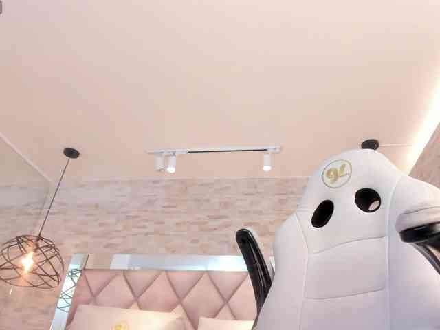 CeleneMidnight webcam