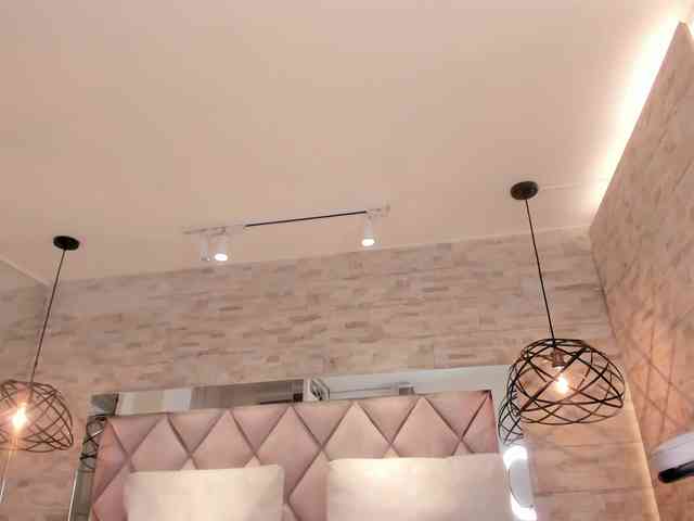 CeleneMidnight webcam