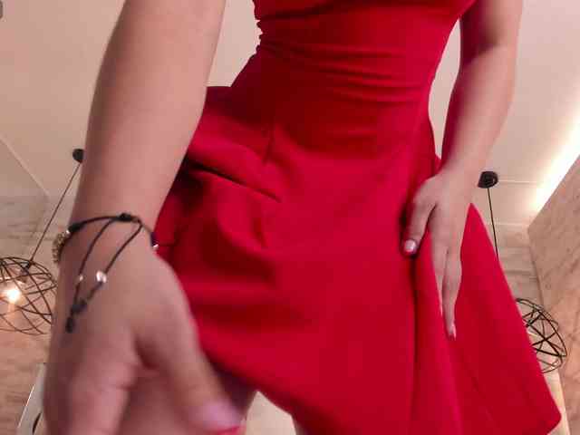 CeleneMidnight webcam