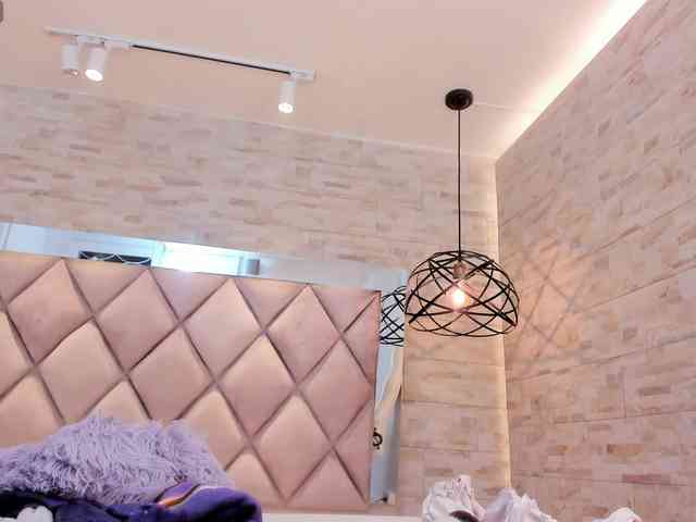 CeleneMidnight webcam