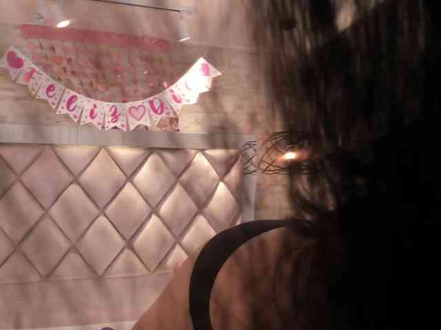 CeleneMidnight webcam