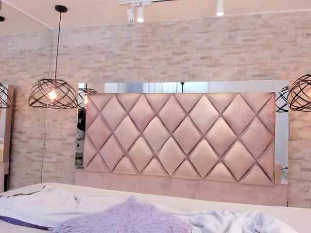 CeleneMidnight webcam