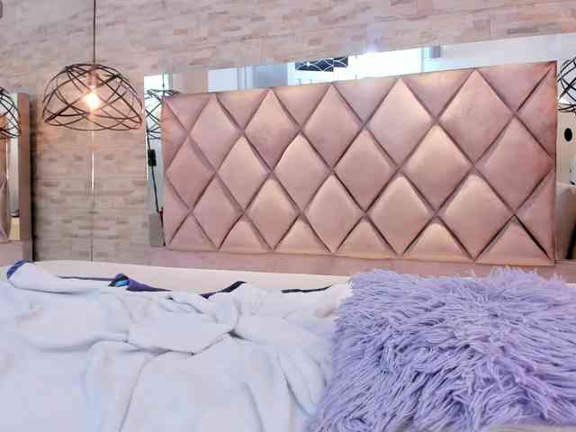 CeleneMidnight webcam