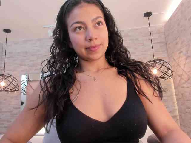 CeleneMidnight webcam