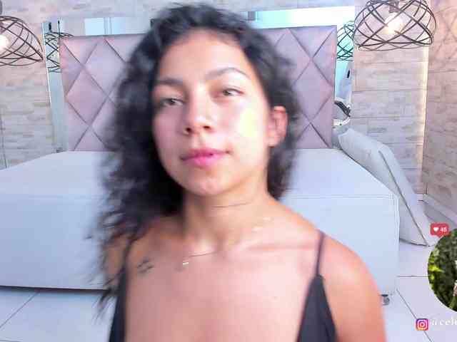 CeleneMidnight webcam