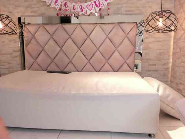 CeleneMidnight webcam