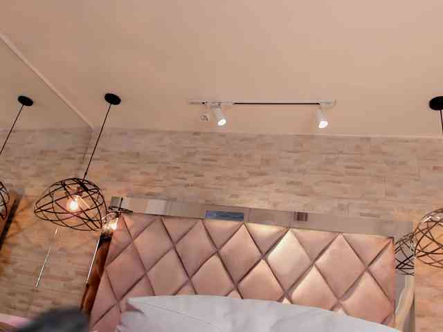 CeleneMidnight webcam