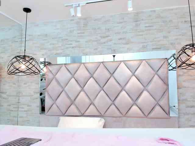 CeleneMidnight webcam