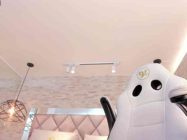 CeleneMidnight webcam