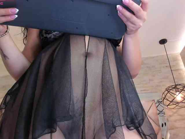 CeleneMidnight webcam