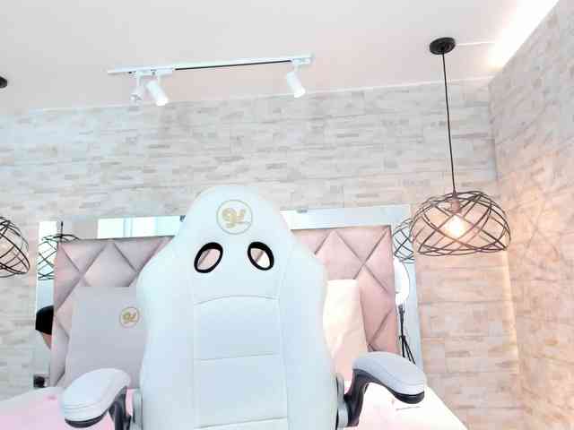 CeleneMidnight webcam