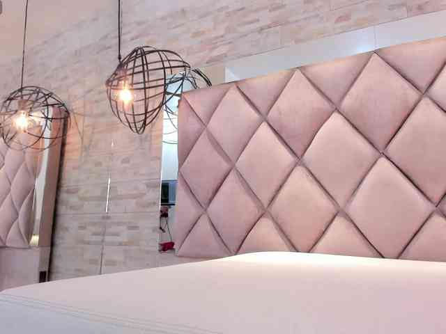 CeleneMidnight webcam