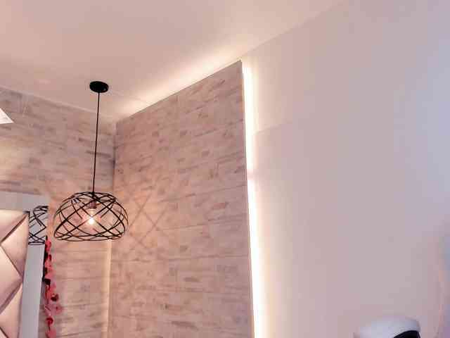 CeleneMidnight webcam