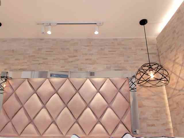 CeleneMidnight webcam