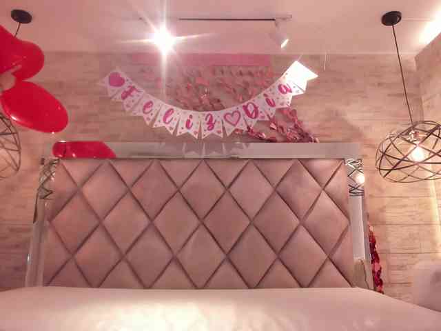 CeleneMidnight webcam