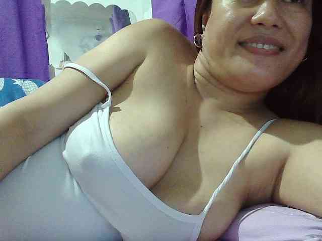 sweetinasia Live Webcam on BongaCams