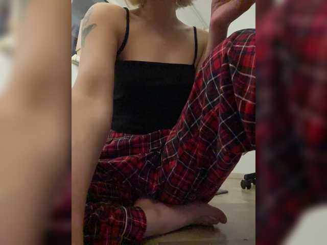 Liokira's BongaCams show and profile