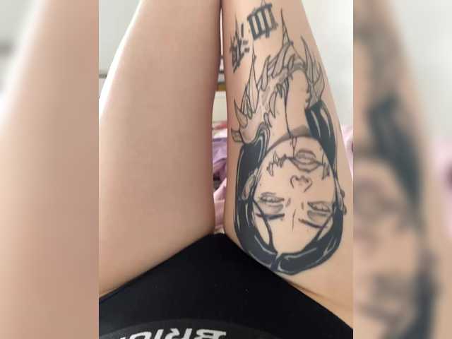 Liokira live cam profile