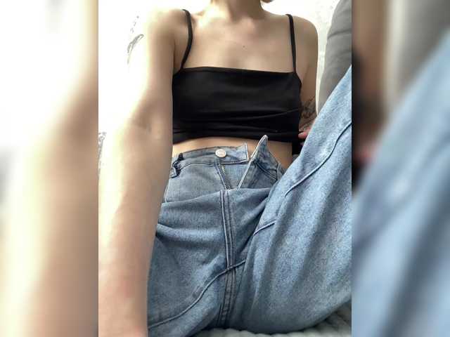 Liokira's BongaCams show and profile