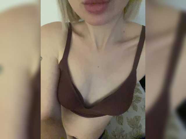 Liokira's BongaCams show and profile