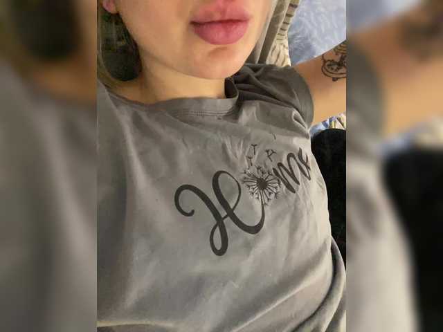 Liokira's BongaCams show and profile