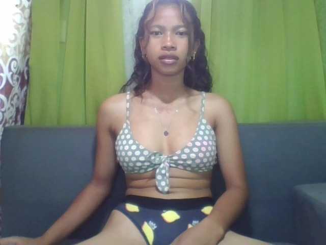 NADIAH's BongaCams show and profile