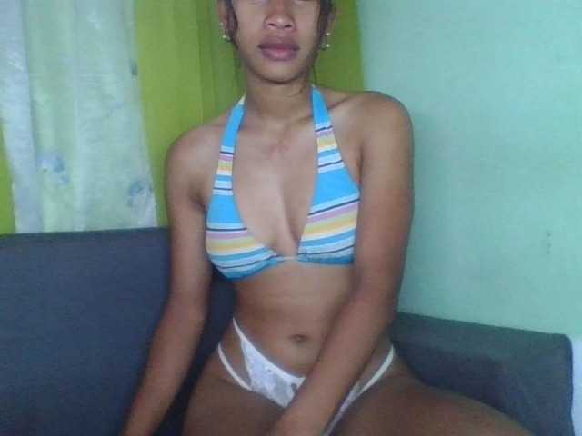 NADIAH's BongaCams show and profile