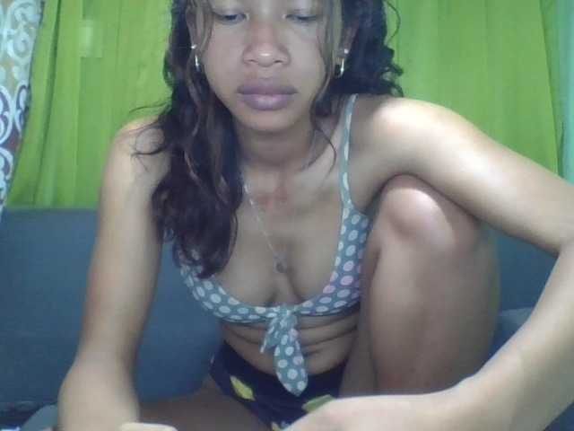 NADIAH's BongaCams show and profile