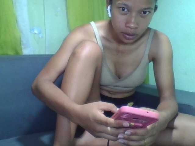 NADIAH's BongaCams show and profile