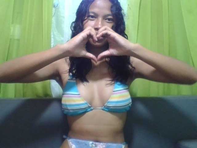 NADIAH's BongaCams show and profile