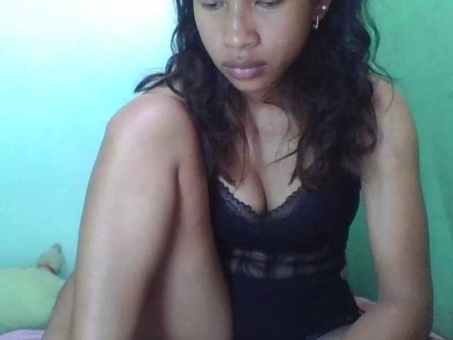 NADIAH's BongaCams show and profile