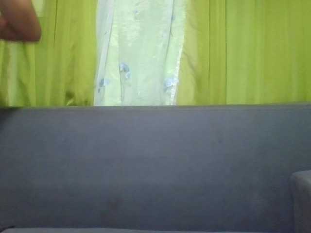 NADIAH's BongaCams show and profile