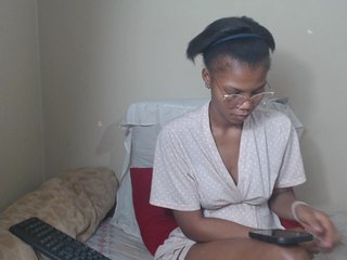 BadGirlMonaa Porn Show