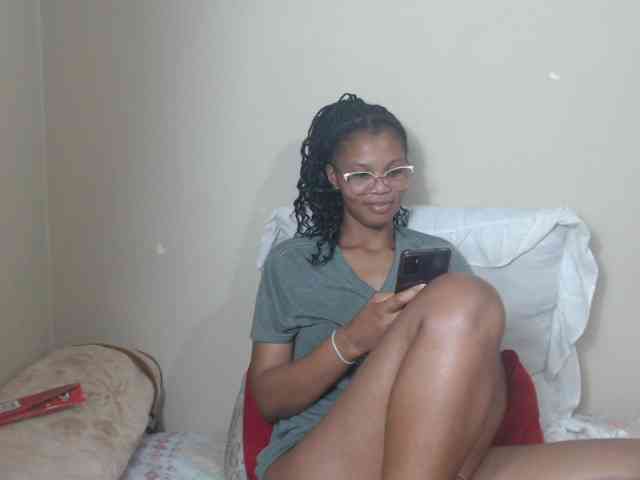 BadGirlMonaa BadGirlMonaa