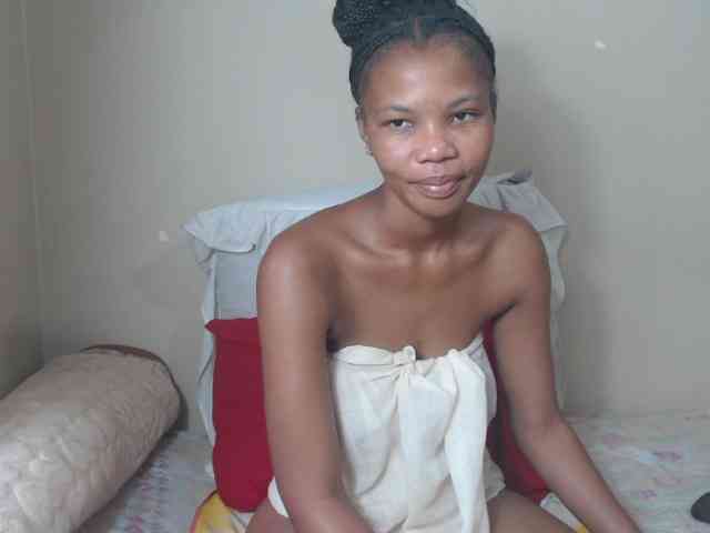 BadGirlMonaa BadGirlMonaa