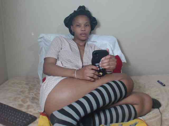 BadGirlMonaa BadGirlMonaa