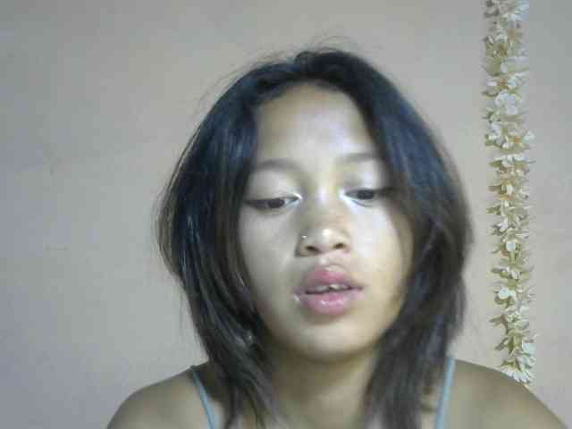 Laura1881 webcam