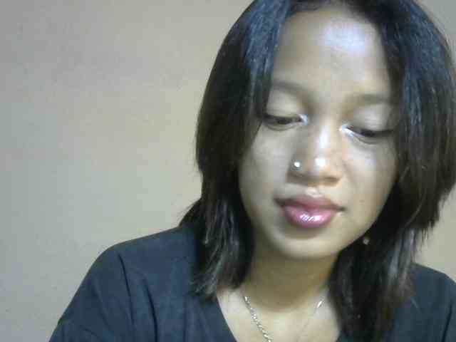 Laura1881 webcam