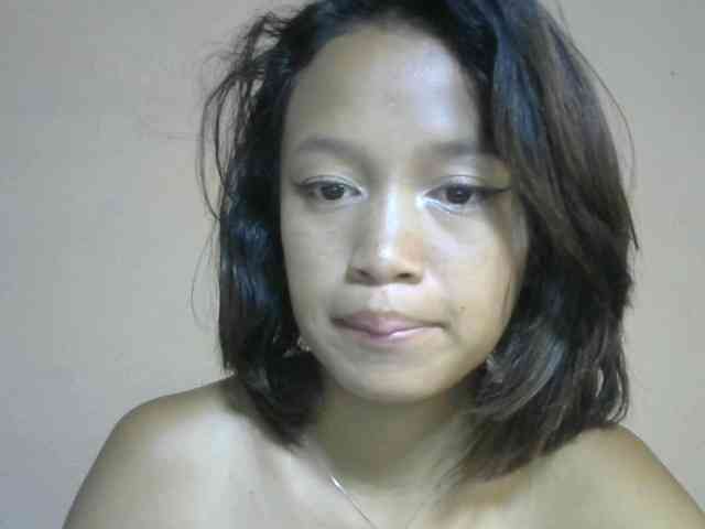Laura1881 webcam