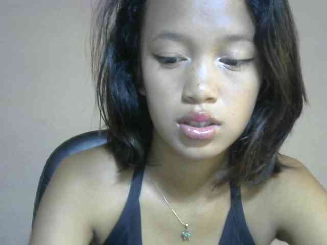 Laura1881 webcam